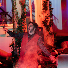 Szene aus DER FREISCHÜTZ, Foto: Bernd Schönberger, Lizenz: Brandenburgische Kulturstiftung Cottbus-Frankfurt (Oder)